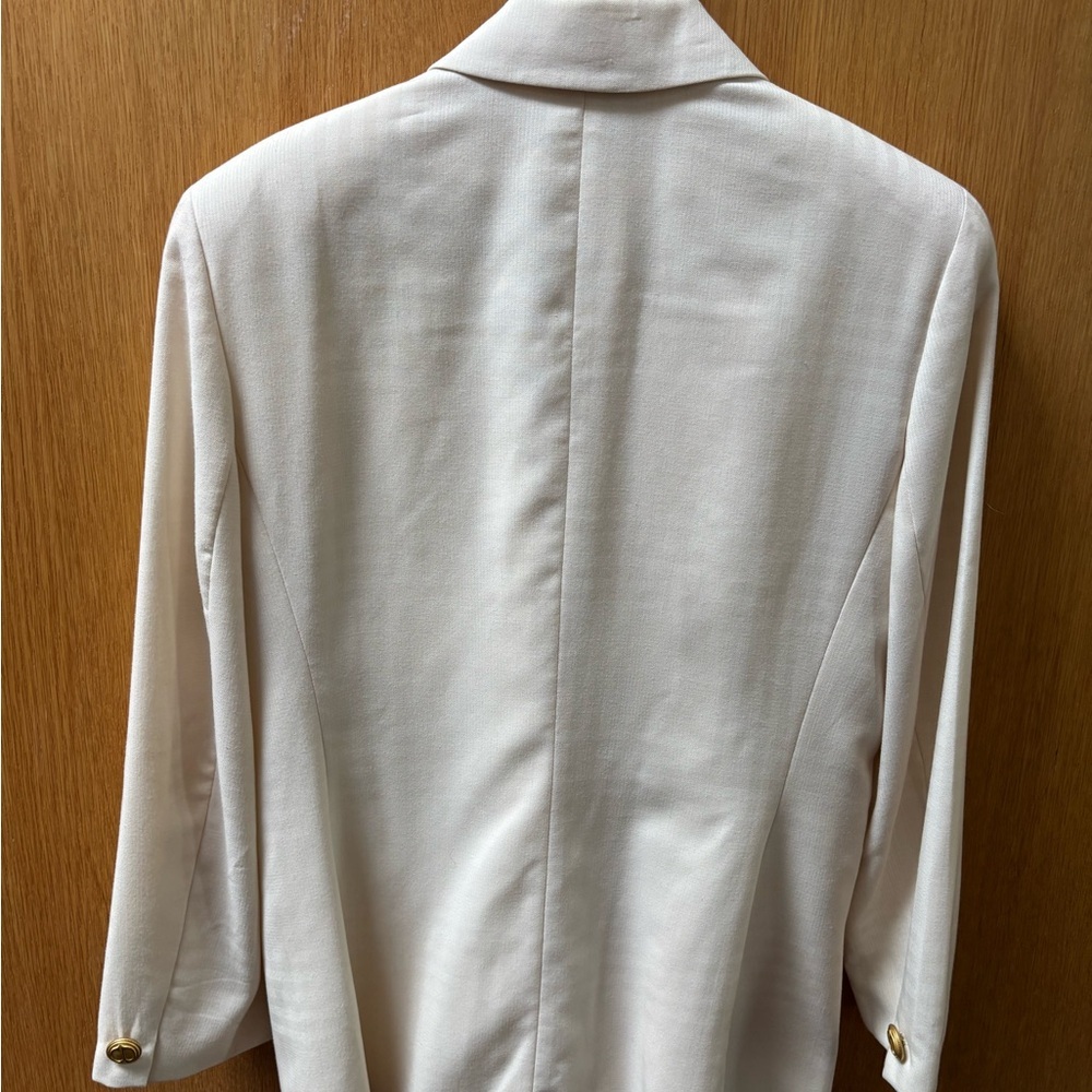 Dior Cream Double-Breasted Blazer with Gold Buttons - Picture 4 of 6